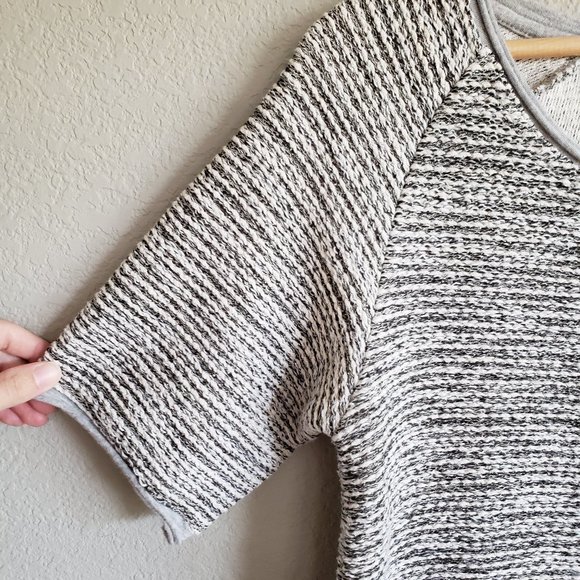 Meadow Rue Oversized Shimmer Tunic S - Picture 7 of 9